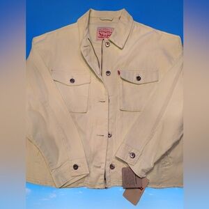 Levi’s Jean Jacket Key Lime Pie Colored 
Women’s Large